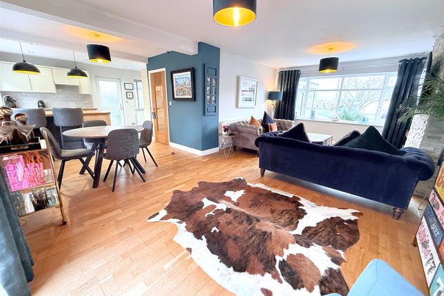 54, Park Road, Allington photo 3