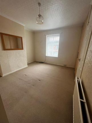 2-bed house on 620, Ripponden Road, Oldham, £925/mo