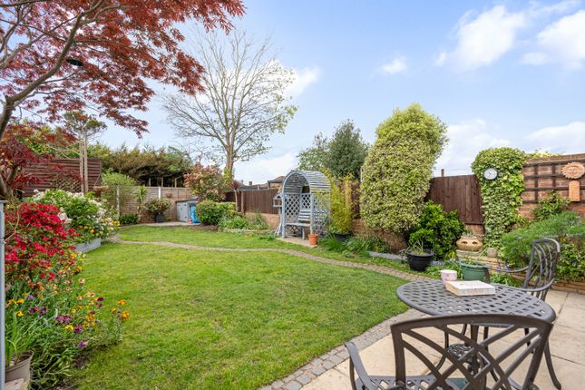 Semi-detached house for sale in Cray Road, Belvedere, Kent