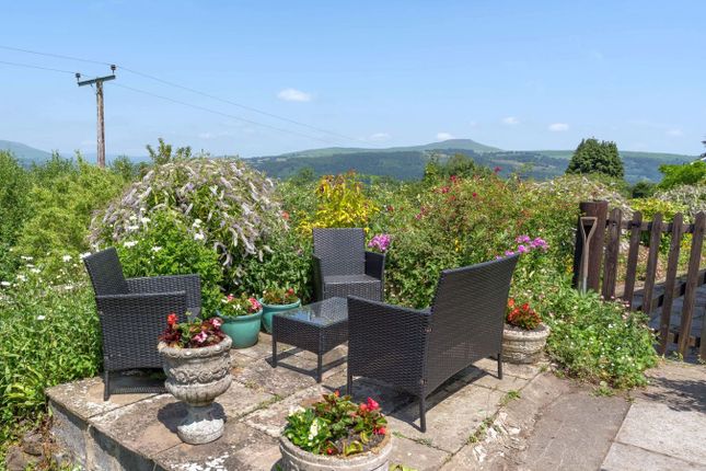 Hillside Cottage, Old Trap Road, Abergavenny photo 3
