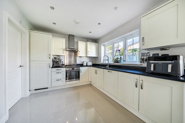 Lancer Drive, West Malling photo 2
