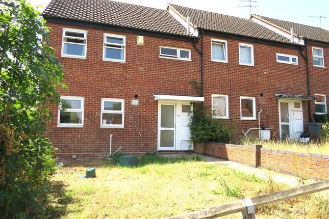 Thumbnail Property to rent in Charles Pell Road, Colchester