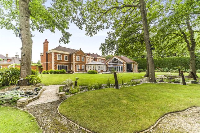 Oak Manor,, Wood Way, Kent photo 3