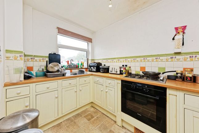 32, Ulcombe Gardens, Kent photo 4
