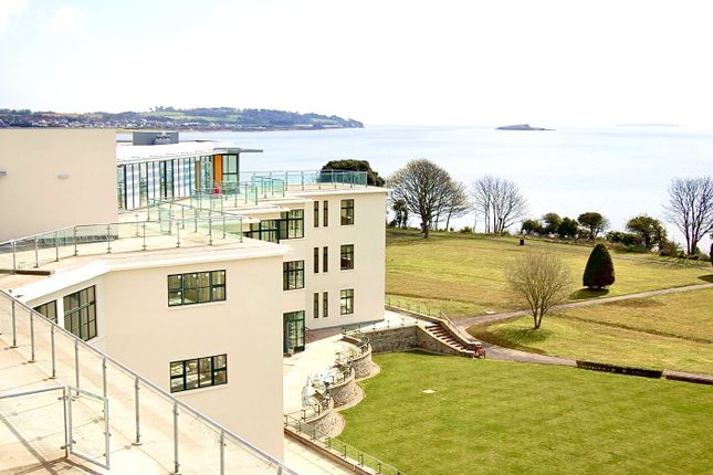 Flat for sale in Headlands, Hayes Road, Sully, Vale Of Glamorgan