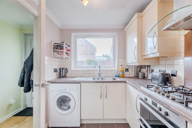 77, Buchanan Crescent, Livingston photo 4