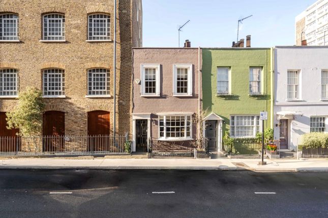 Thumbnail Terraced house for sale in Uxbridge Street, Kensington, London