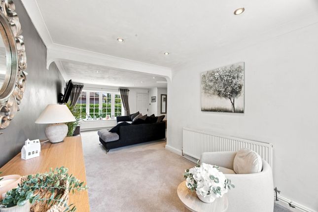 23 Curven Edge, Rossendale photo 4