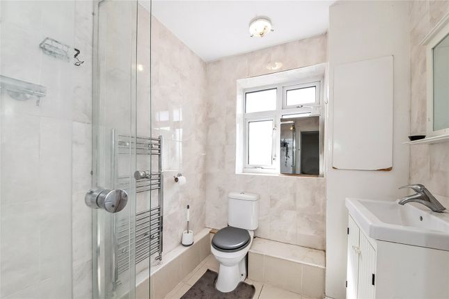 Flat 28, Gedge Court,, London Road, Mitcham photo 3