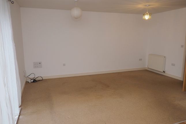 49, Flat 1, Lambwath Hall Court, Hull photo 2