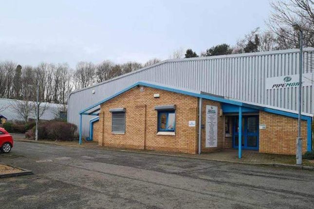 Light industrial to let in Unit 4 Crompton Road, Southfield Industrial Estate, Glenrothes