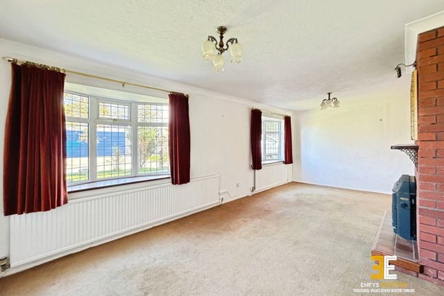 7, Daresbury Close, Llandudno photo 4