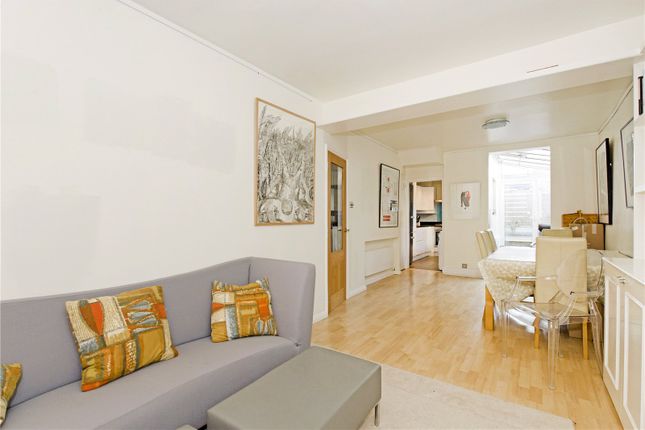 Terraced house to rent in Whistler Street, Islington