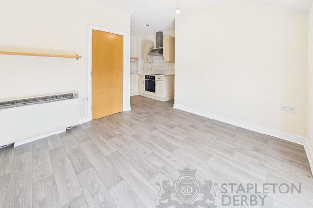 Flat 16 Cowley Court, Cowley Hill Lane, St. Helens photo 3