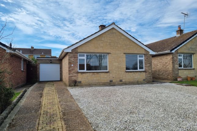 2-bed house on 44 Harkwood Drive, Poole, £1,500/mo