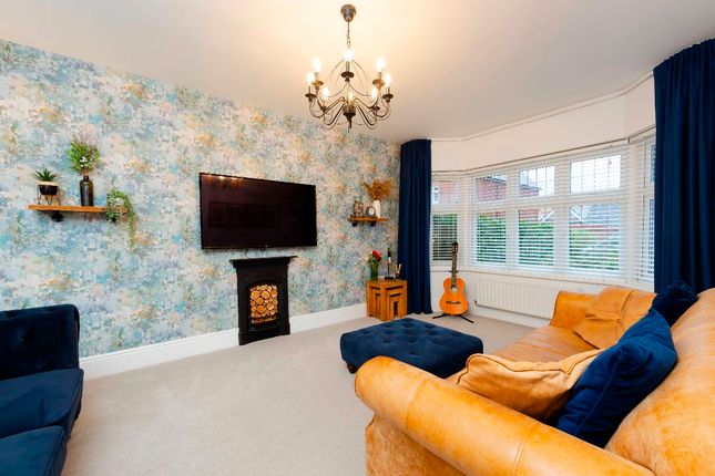 3 Foxglove Close, Treharris photo 4