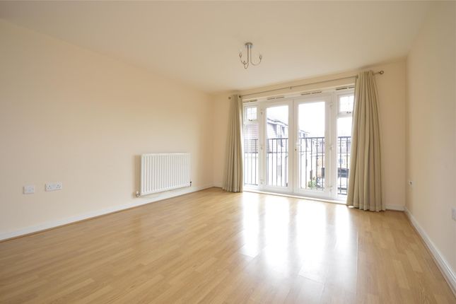 Flat 6 Elstead House, 104, Green Lane, Morden photo 3