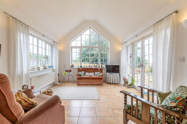 5 Little Lakes, Crewe photo 4