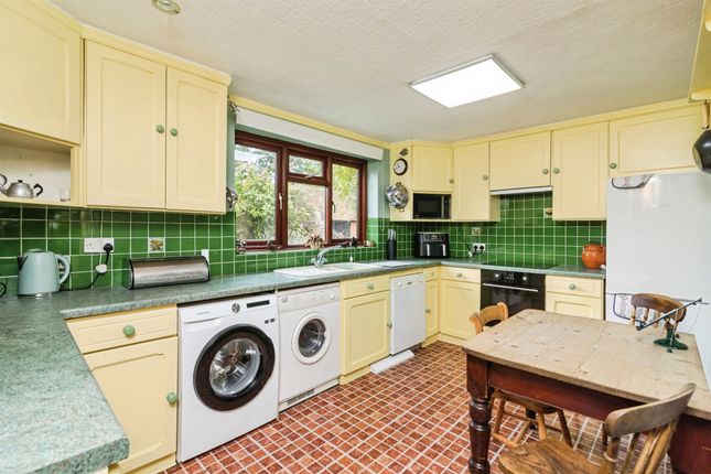 Church Cottage, The Street, Harleston photo 3