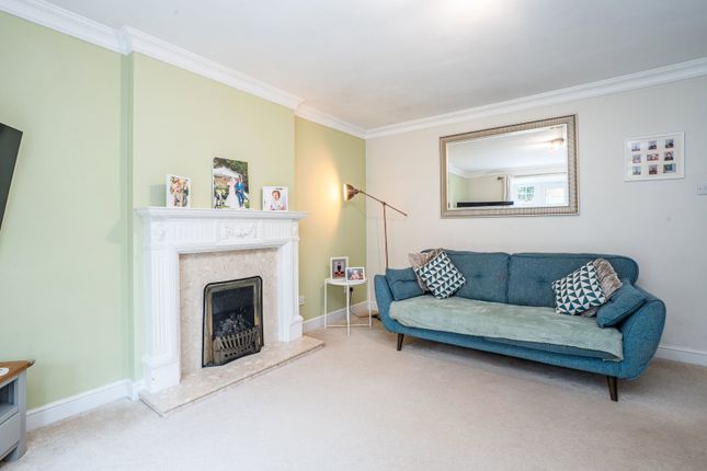 1, Kestrel Drive, Nottingham photo 4