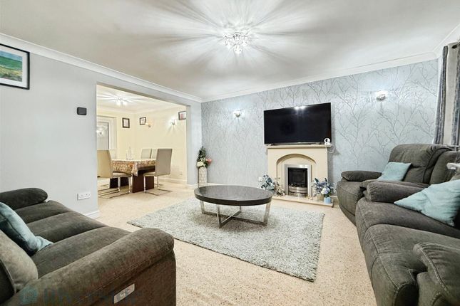44, Pilots Way, Hull photo 2
