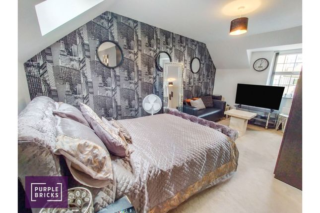 Detached house for sale in Clapham Avenue, Leeds