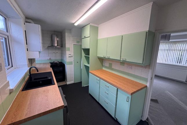 Blenmar Close, Manchester photo 3