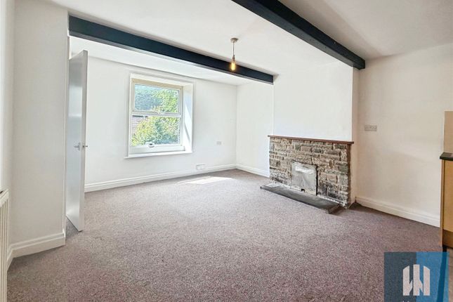 53, Dunford Road, Huddersfield photo 3