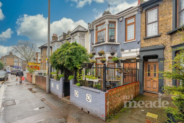 Terraced house for sale in High Road Leyton, London