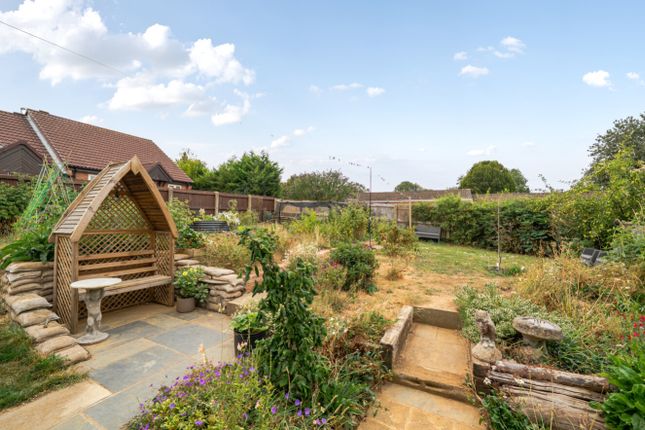 23, Holden Way, Grantham photo 4