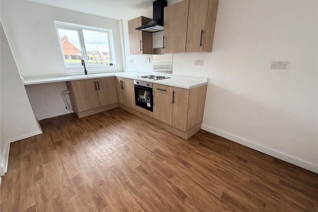 8, Holly Park, County Durham photo 3