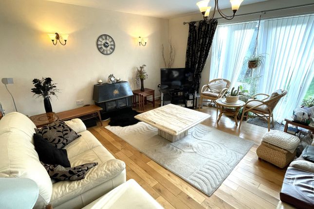 145a, Lower Shelton Road, Bedford photo 3