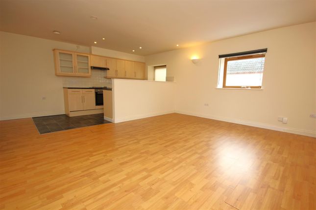 Flat for sale in Alfred Street, Rushden