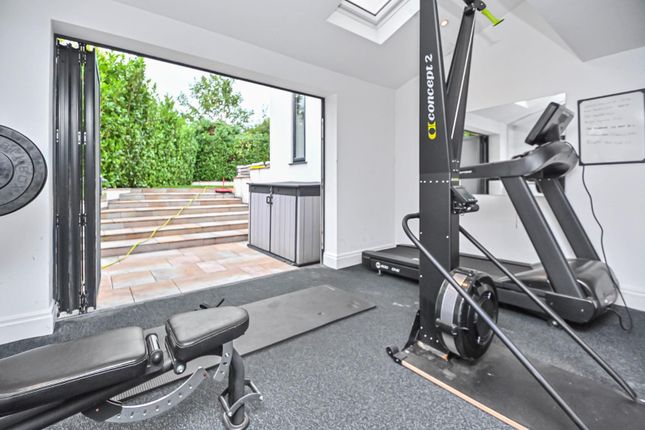 1 Woodstock Drive Gym (3).Jpg