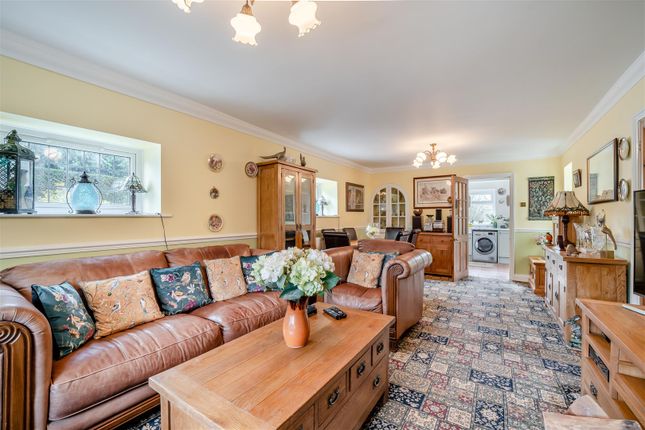 5, Pettycroft, Ruardean photo 3