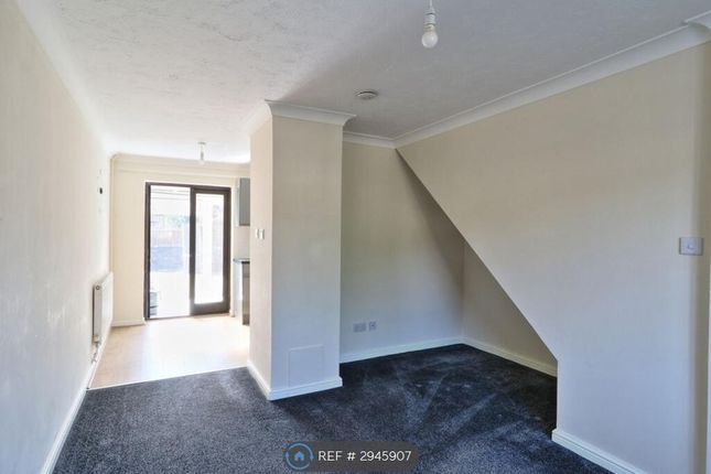 Knaresborough Court, Eynesbury, St Neots photo 2