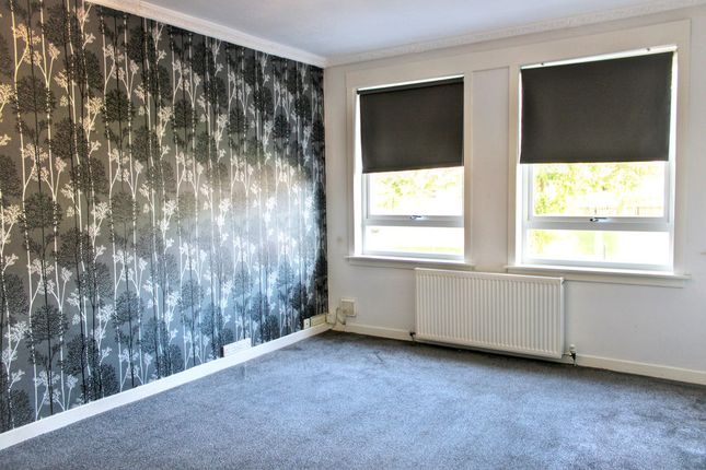 16, Stanton Avenue, Alloa photo 4