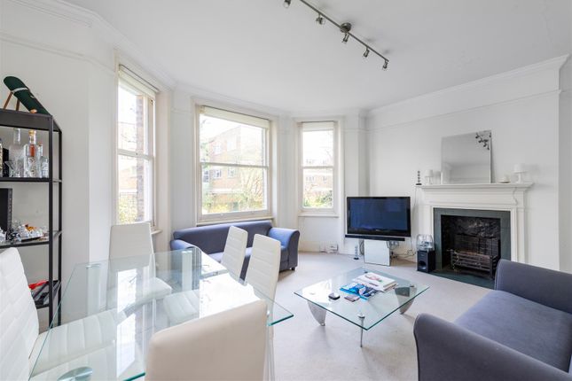 Flat to rent in Drive Mansions, Fulham Road, Fulham