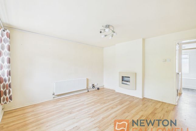 7 Ludlow Close, Willenhall photo 2