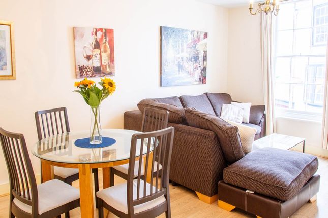 21_Ss_Flat_4_Canterbury_Student_Accommodation-09