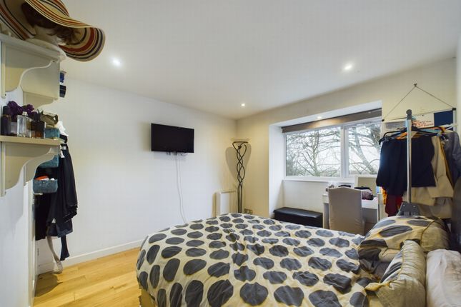 Flat for sale in Wavel Place, Sydenham