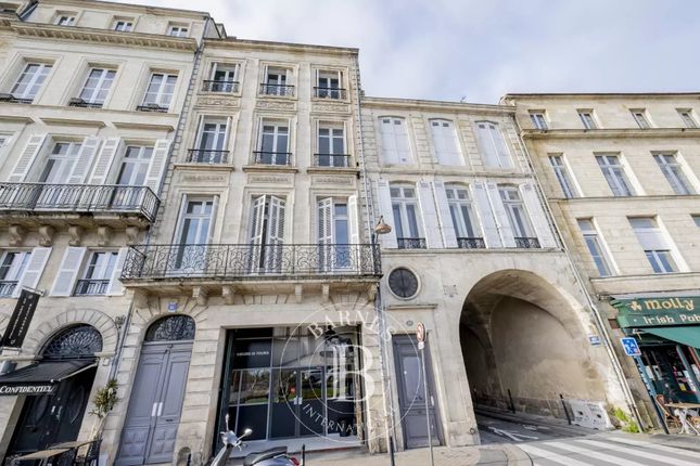 Block of flats for sale in Bordeaux, Chartrons, 33000, France
