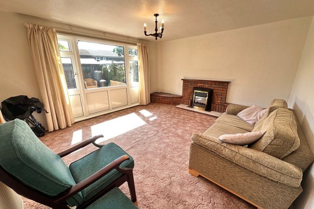 39, Maes Y Ffynnon, Brecon photo 2