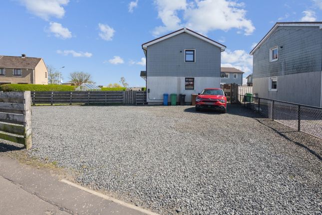 2, Sinclair Drive, Cowdenbeath photo 3