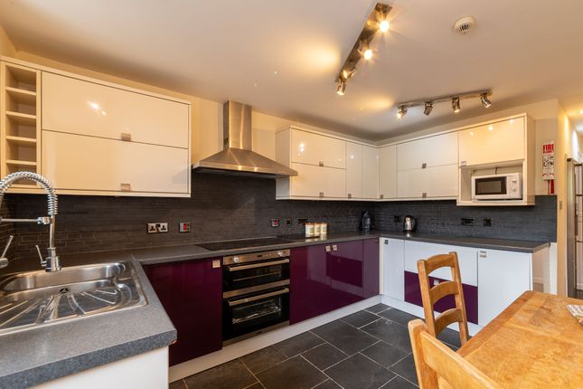 19 Tregoney Hill, St. Austell photo 2