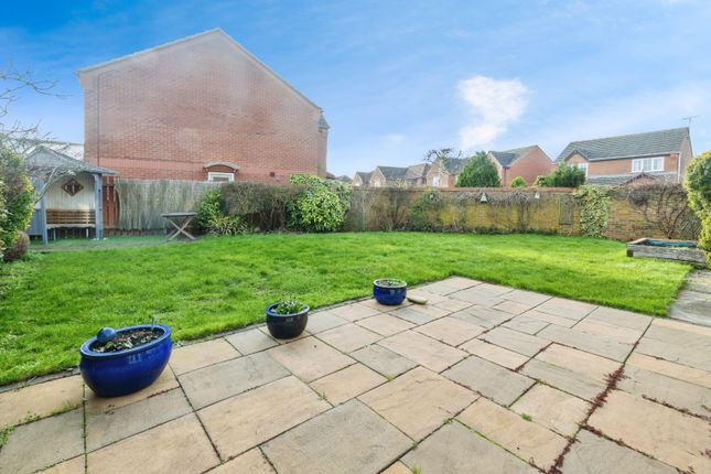 11, Rivermead, Lincoln photo 2