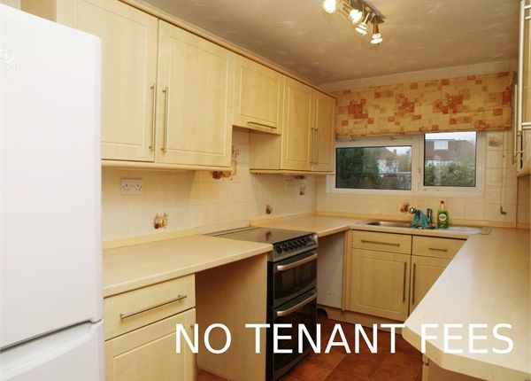 11, Cherry Way, Epsom photo 3
