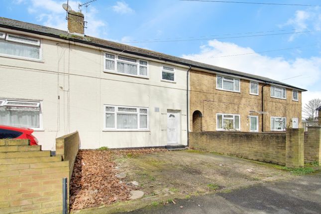 Thumbnail Terraced house to rent in Whitethorn Avenue, Yiewsley, West Drayton