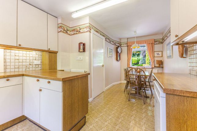 Pyckles Piece, 11, Walkwood End, Buckinghamshire photo 4