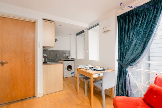 Thumbnail Duplex to rent in Trinity Square, London